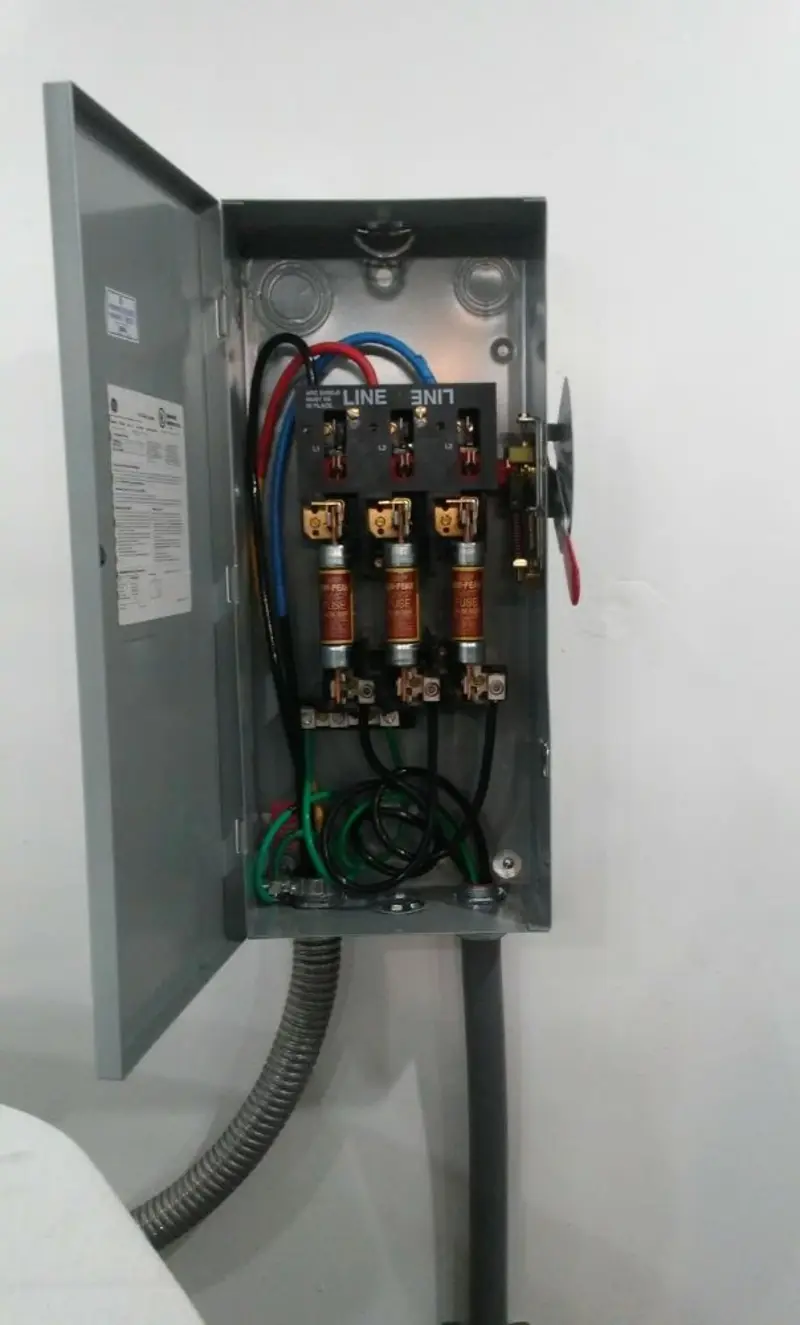 Three-phase disconnect switch installed for Electrical Wiring & Rewiring in Cincinnati